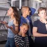 Snabba beslut bakom kodade dörrar och farliga fällor